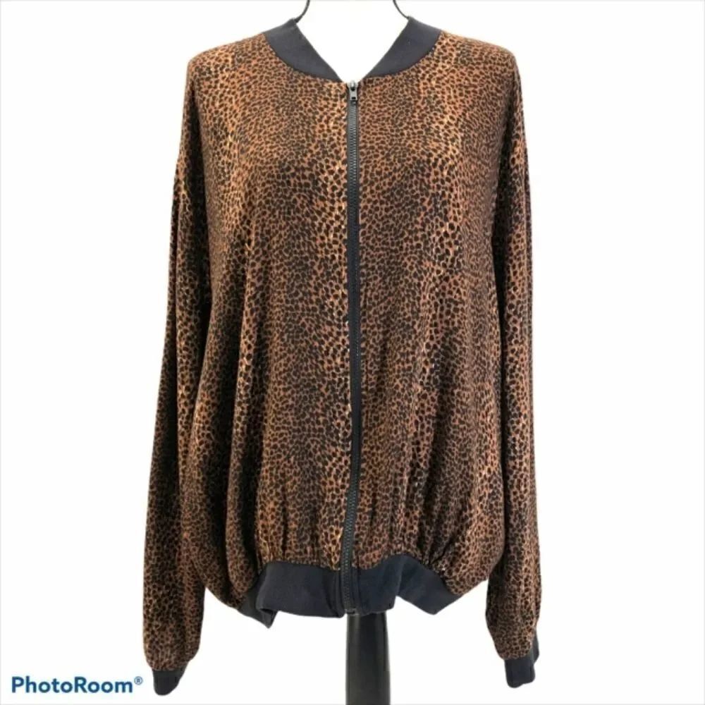 Kathryn Deene Animal Print Jacket. Size 18/20.